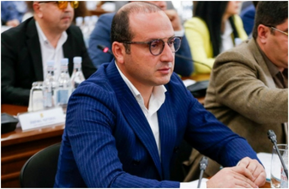 Երևան քաղաքում կառավարման «խոր» ճգնաժամը շարունակվում է